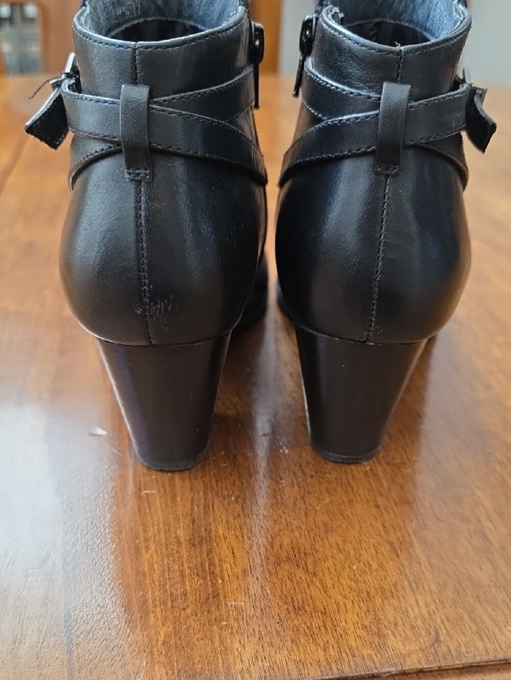 Vionic Upright Upton Black Leather Ankle Booties Sz 9 - Picture 4 of 11